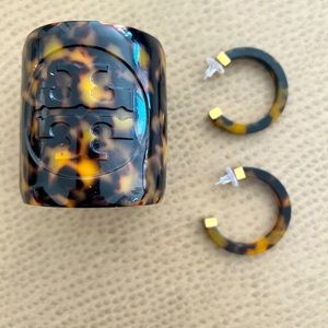 TORY BURCH TORTOISESHELL LARGE CUFF/BRACELET free matching non branded earrings
